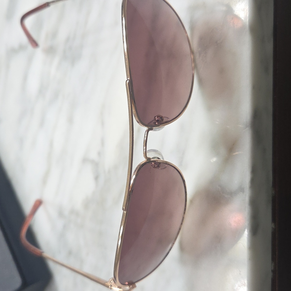 Warby Parker Brown And Gold Rim Sunglasses With Case In Good Condition! - Picture 2 of 9